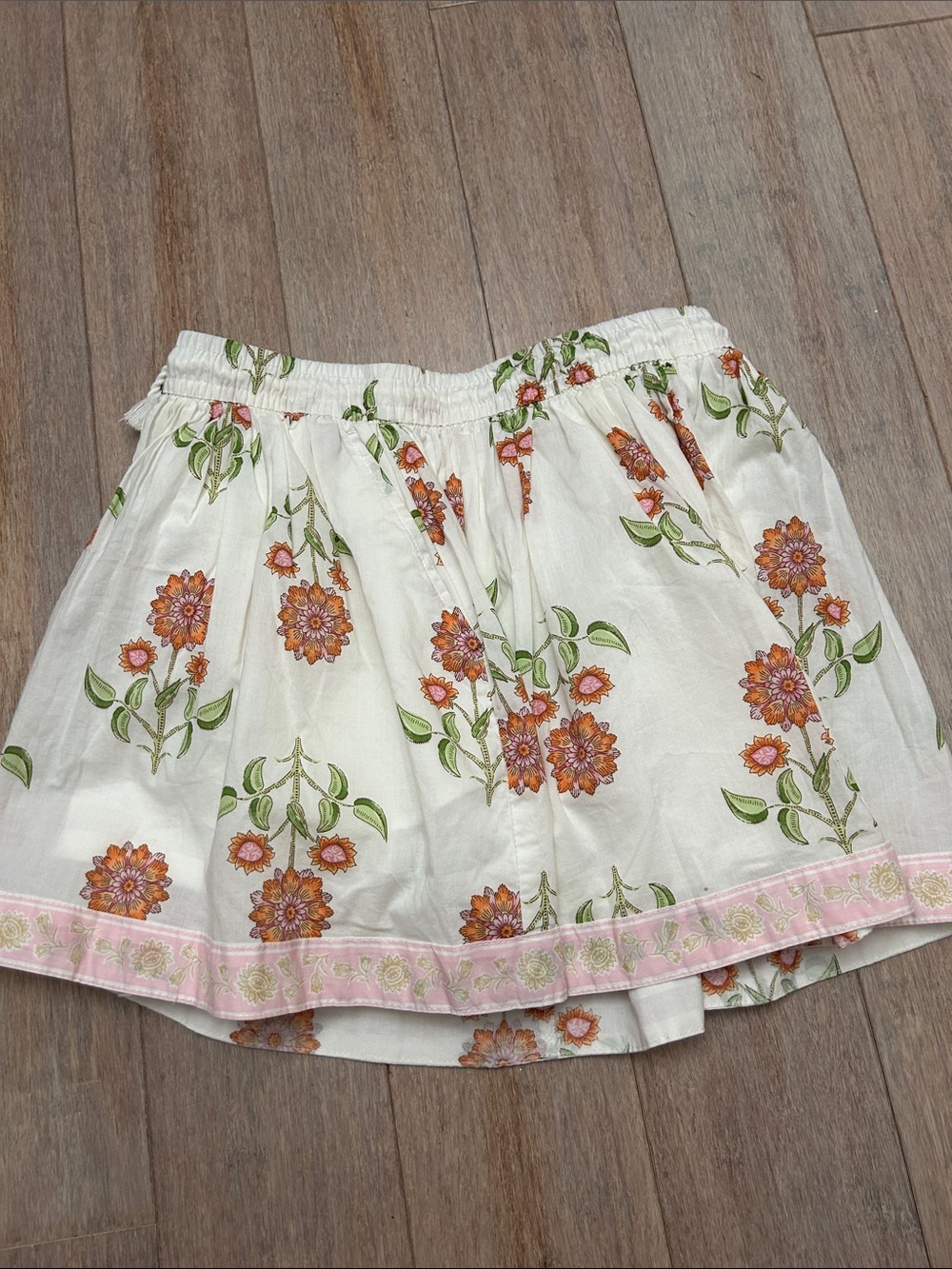 White Floral Boho Skort with Pink Border size S - Picture 11 of 14